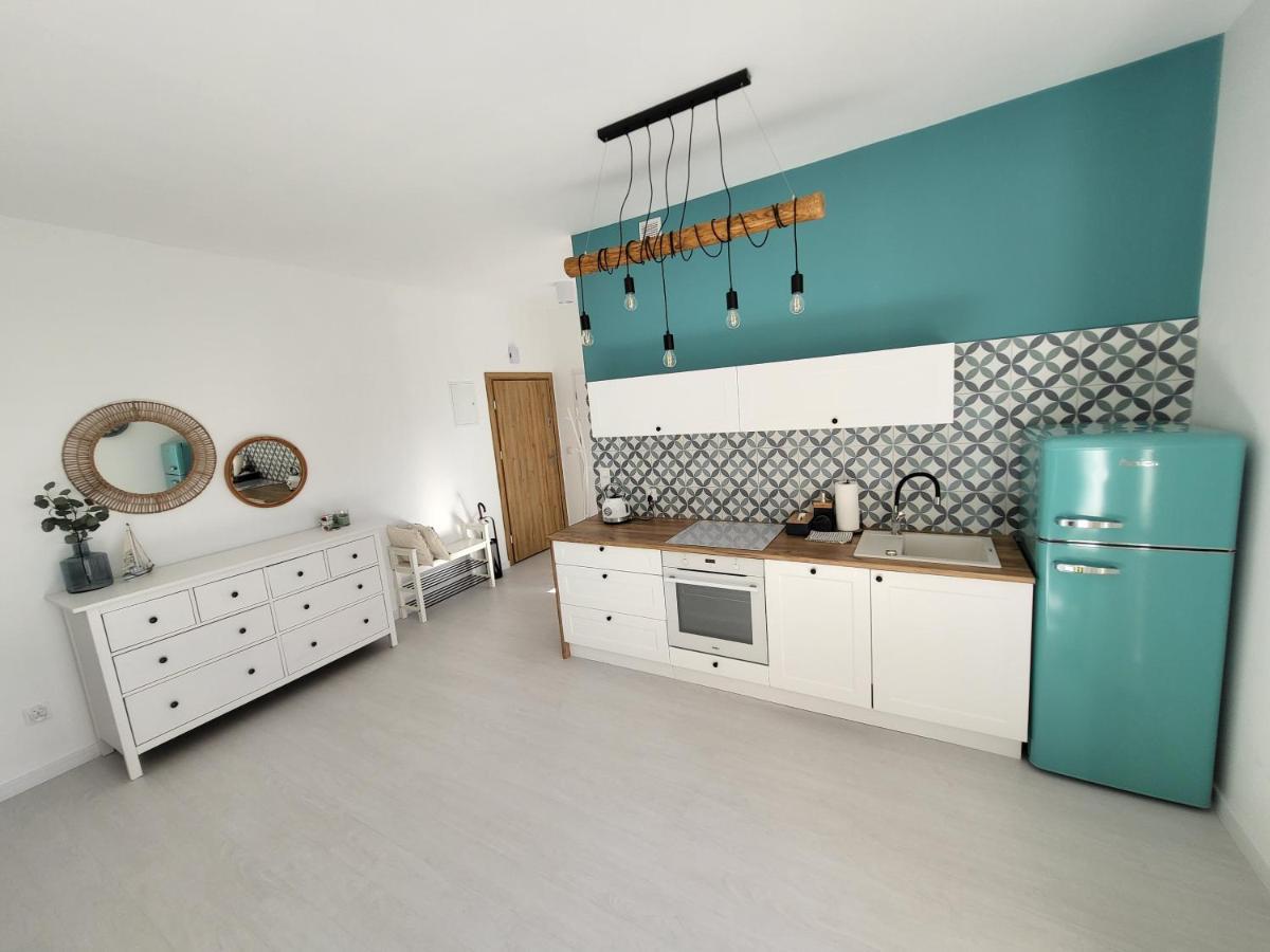 Apartament Przy Jeziorze Borne Sulinowo Exterior photo